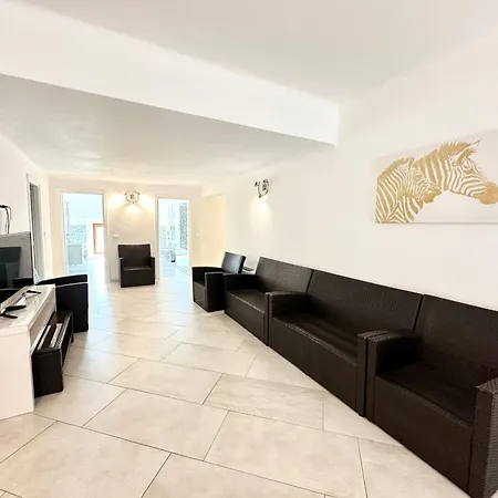 Oasis * Forte dei Marmi